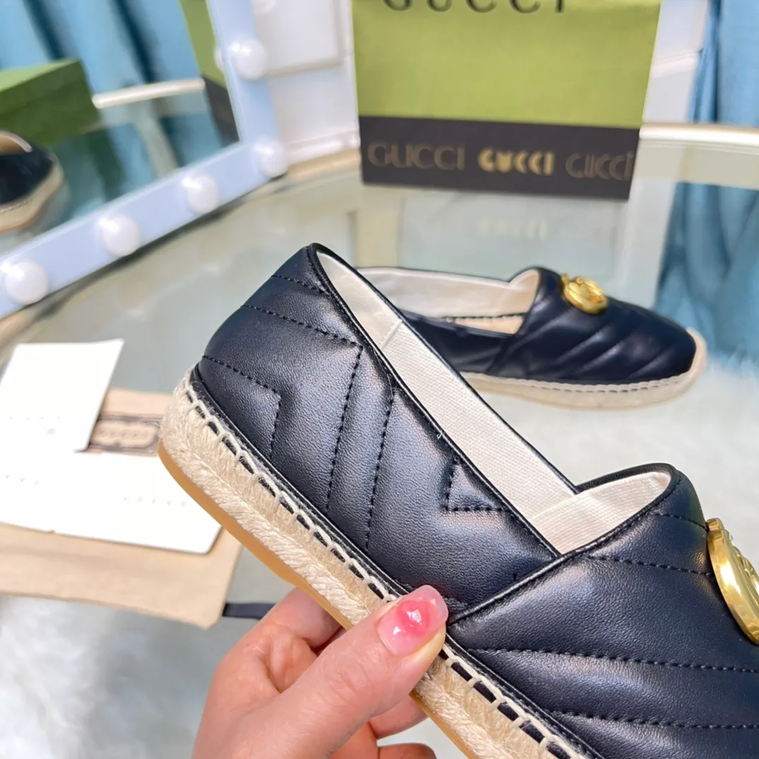 👟👟Ex-factory price 440👟👟 [GUCCI] Fisherman's shoes Fabric: Ebony twill quilted classic GG canvas Lining: Imported linen consistent with zP Outsole: Rope rubber injection molding (anti-slip) Process: Purely hand-sewn Packing: Full set of matching packaging Code number: 35-40 (standard code number) (34.41.42 is customized)